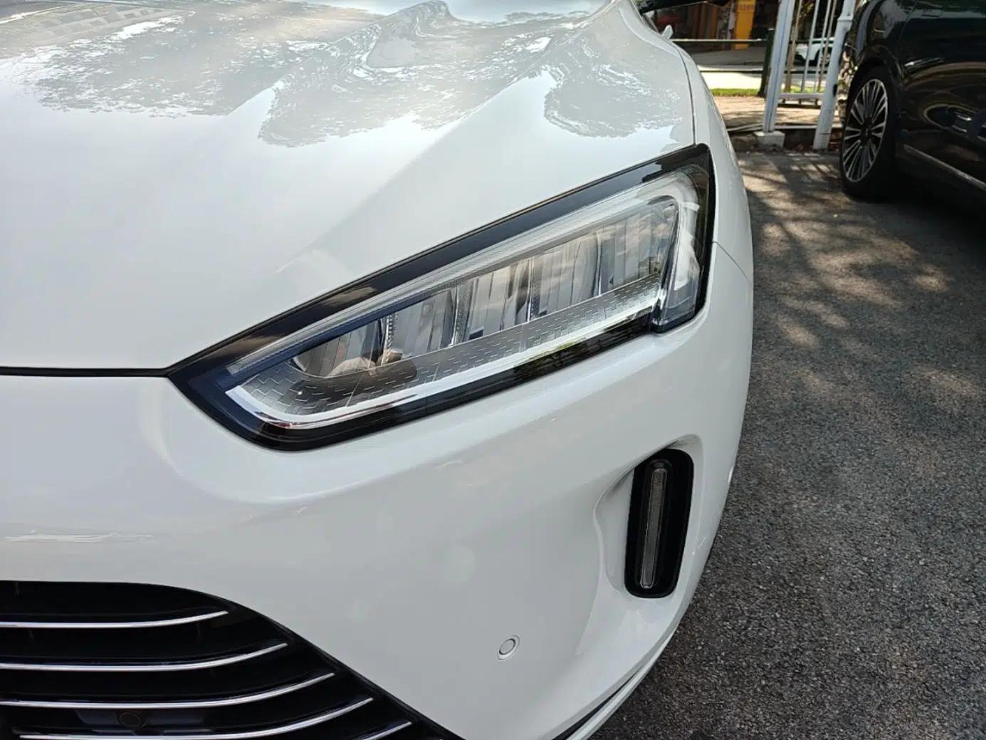 Hima AITO M5 2022 Extended-Range Four-Wheel Drive Performance Version — миниатюра 8