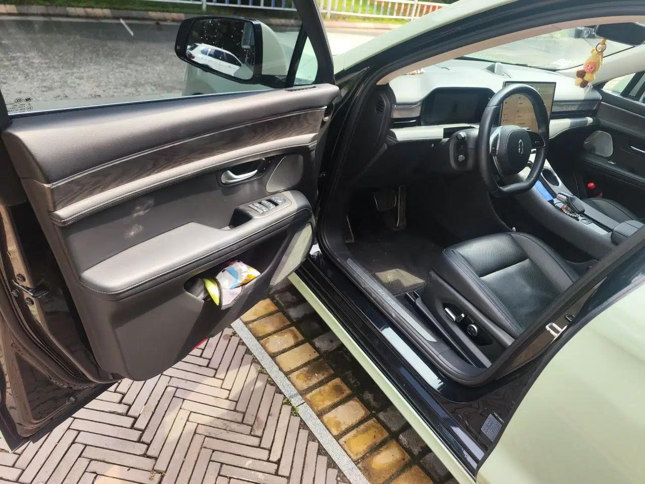 Hima AITO M5 2022 Extended-Range Four-Wheel Drive Performance Version — миниатюра 16