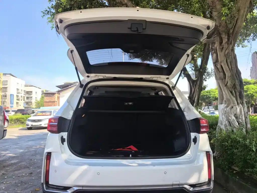 Bestune T33 2019 1.6L Automatic Deluxe Edition (National VI Emission Standard) — миниатюра 19