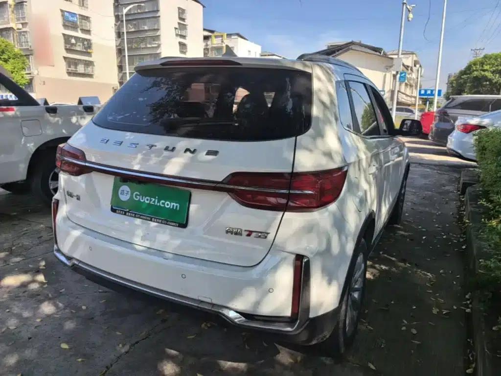 Bestune T33 2019 1.6L Automatic Deluxe Edition (National VI Emission Standard) — миниатюра 7