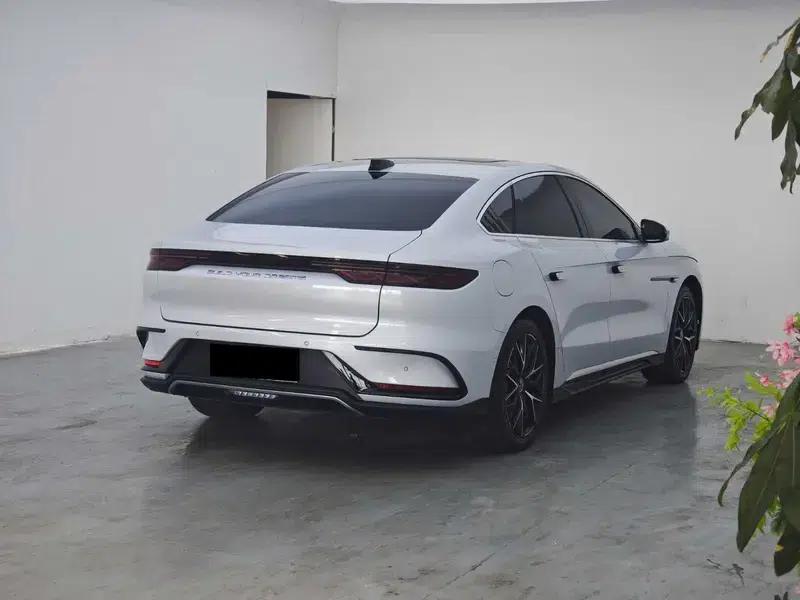 Han EV 2025 Smart Driving Edition 506KM Premium — миниатюра 6