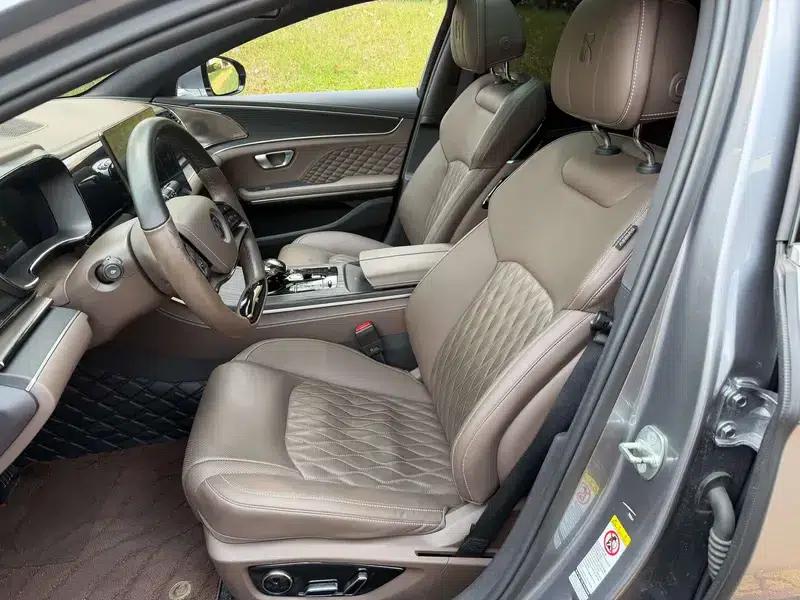 Han EV 2022 Genesis Edition 715KM Flagship Model — миниатюра 12
