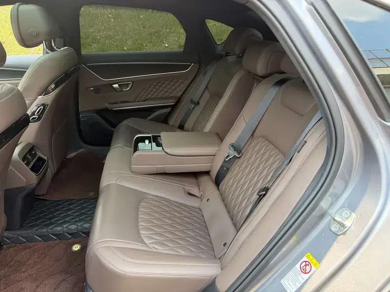 Han EV 2022 Genesis Edition 715KM Flagship Model — миниатюра 14