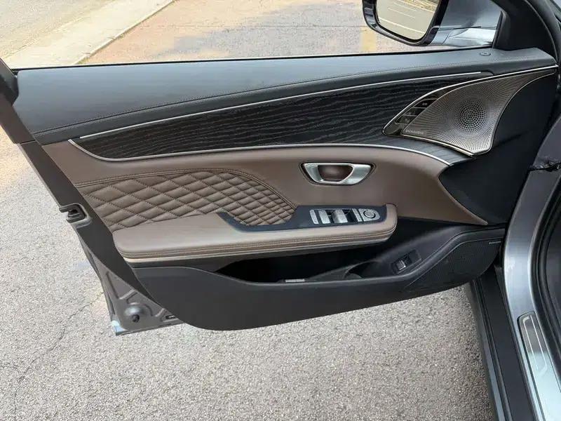 Han EV 2022 Genesis Edition 715KM Flagship Model — миниатюра 6