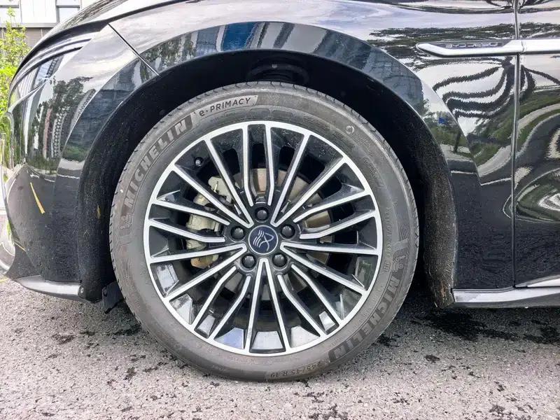 Han EV 2020 Extended Range Luxury Edition — миниатюра 11