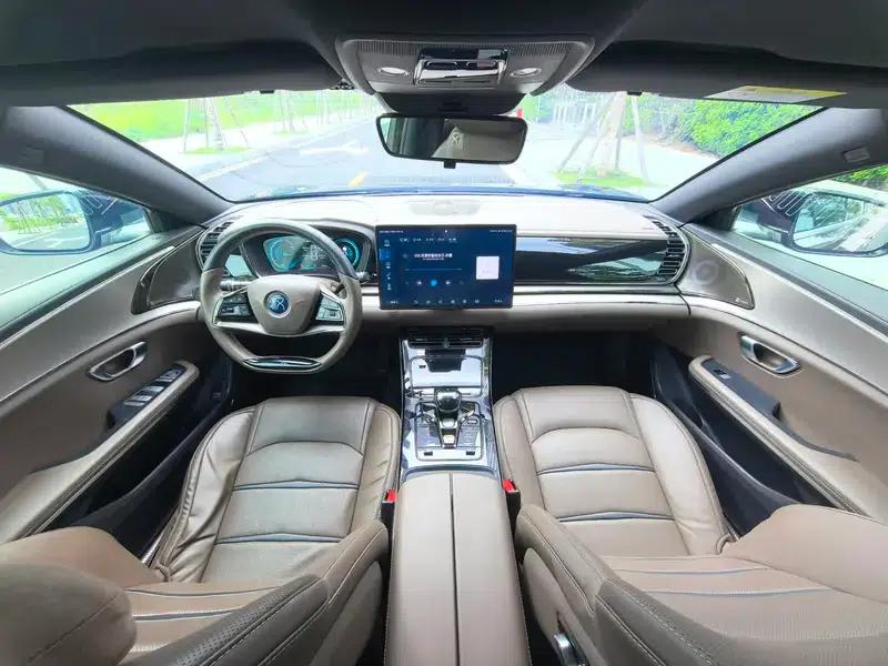 Han EV 2020 Extended Range Luxury Edition — миниатюра 17