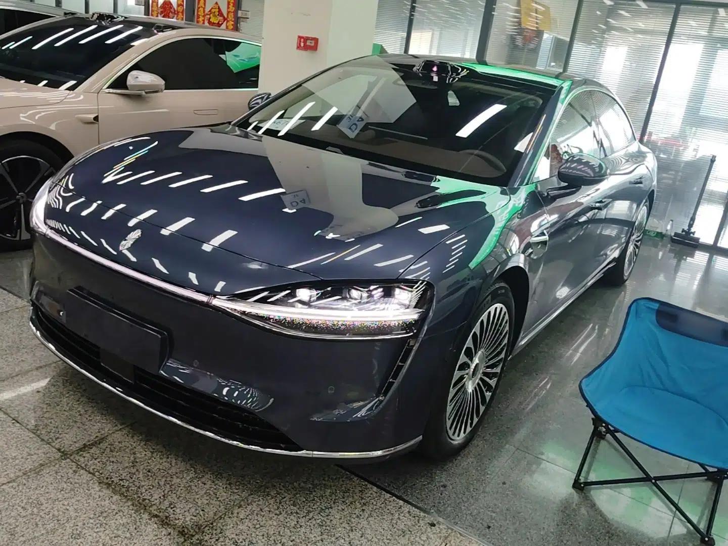Hima Stelato S9 2026 Model Pure-Electric Ultra All-Wheel Drive 100 kWh — миниатюра 1
