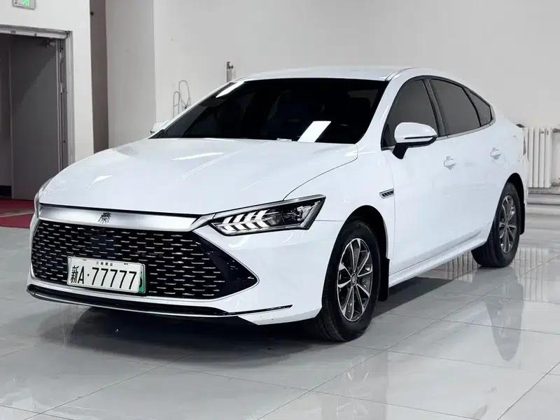 Qin PLUS DM 2024 Glory Edition DM-i 55KM Leading Model — миниатюра 1