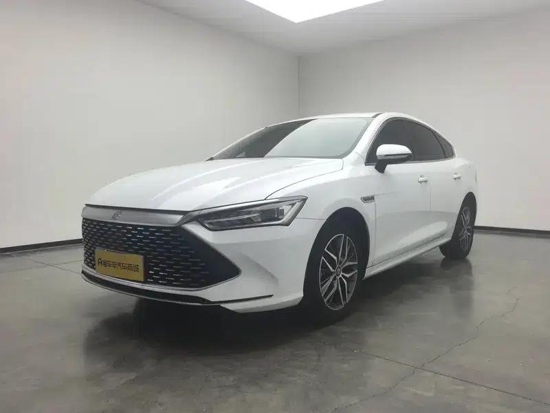 Qin PLUS DM 2021 DM-i 120KM Premium Edition — миниатюра 1