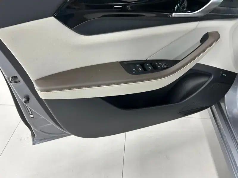 Qin PLUS DM 2024 Glory Edition DM-i 55KM Leading Model — миниатюра 11
