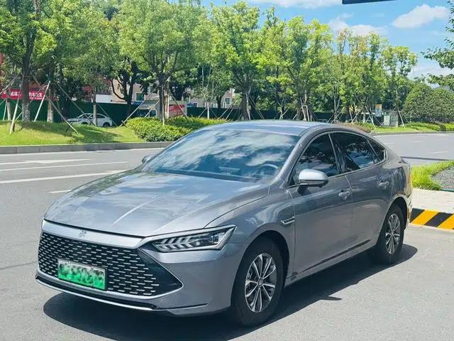 Qin PLUS DM 2023 DM-i Champion Edition 55KM Leading Model