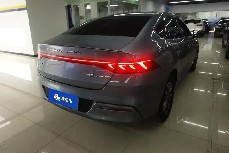 Qin PLUS DM 2024 Glory Edition DM-i 55KM Leading Model — миниатюра 3