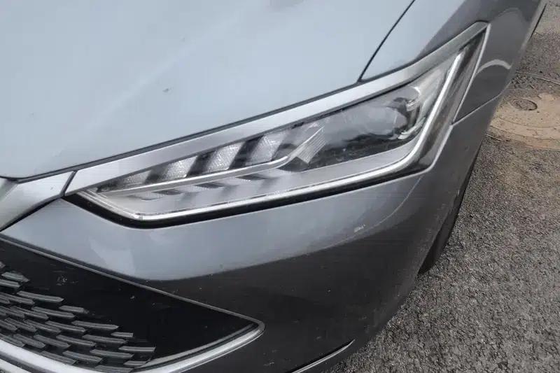 Qin PLUS DM 2024 Glory Edition DM-i 55KM Leading Model — миниатюра 4