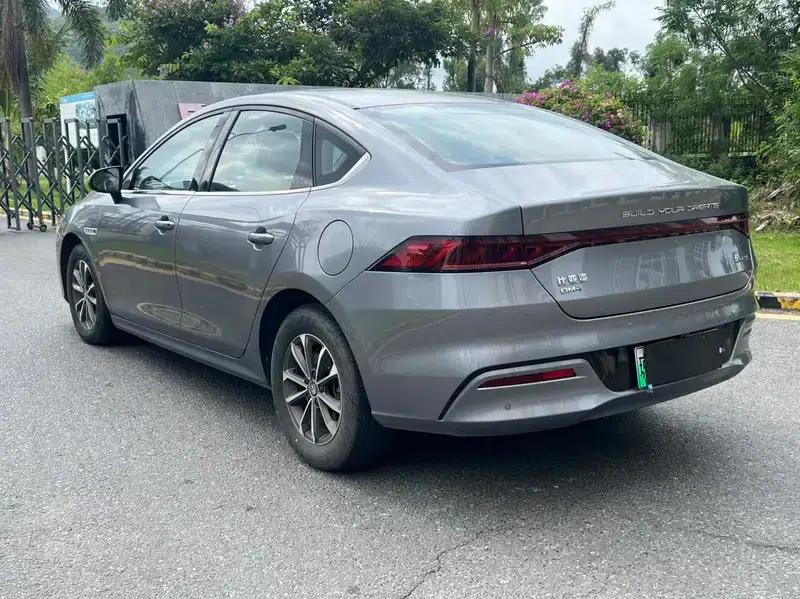 Qin PLUS DM 2024 Glory Edition DM-i 55KM Leading Model — миниатюра 4