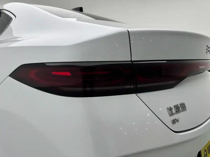 Qin PLUS EV 2025 Smart Driving Edition 510KM Leading Model — миниатюра 13