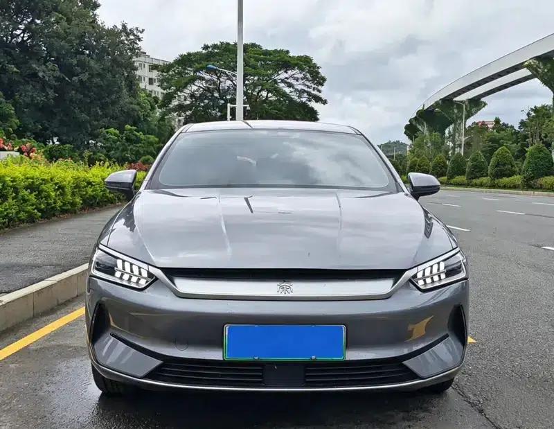Qin PLUS EV 2023 510KM Travel Edition — миниатюра 2