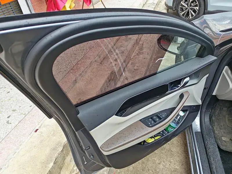 Qin PLUS EV 2024 Glory Edition 420KM Superior Model — миниатюра 17