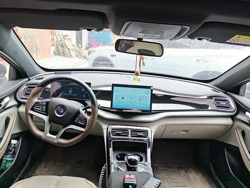 Qin PLUS EV 2024 Glory Edition 420KM Superior Model — миниатюра 10