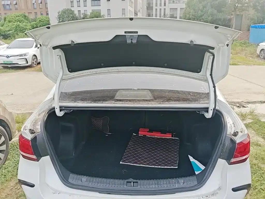 Beijing EU5 2019 R500 Smart Wind Edition — миниатюра 19