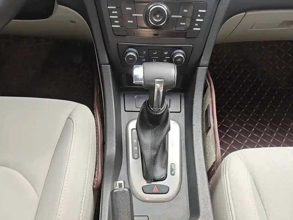 2015 Senova D50 1.5L CVT Standard Value Navigation Edition — миниатюра 14