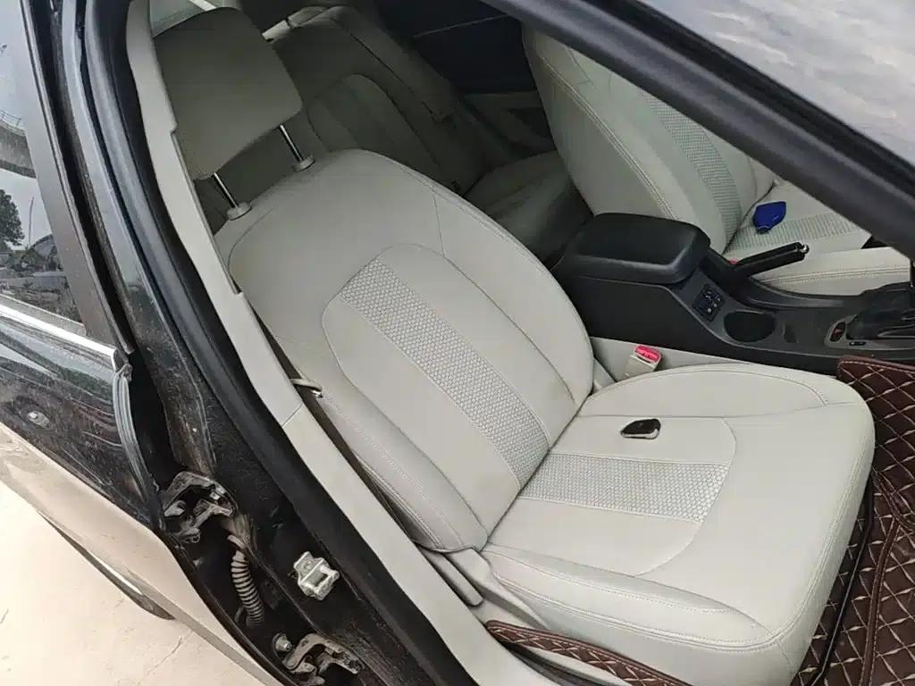 2015 Senova D50 1.5L CVT Standard Value Navigation Edition — миниатюра 25