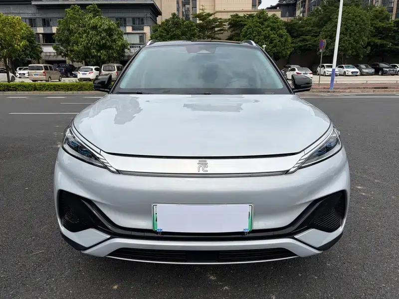Yuan PLUS 2024 Glory Edition 510KM Superior Model — миниатюра 2