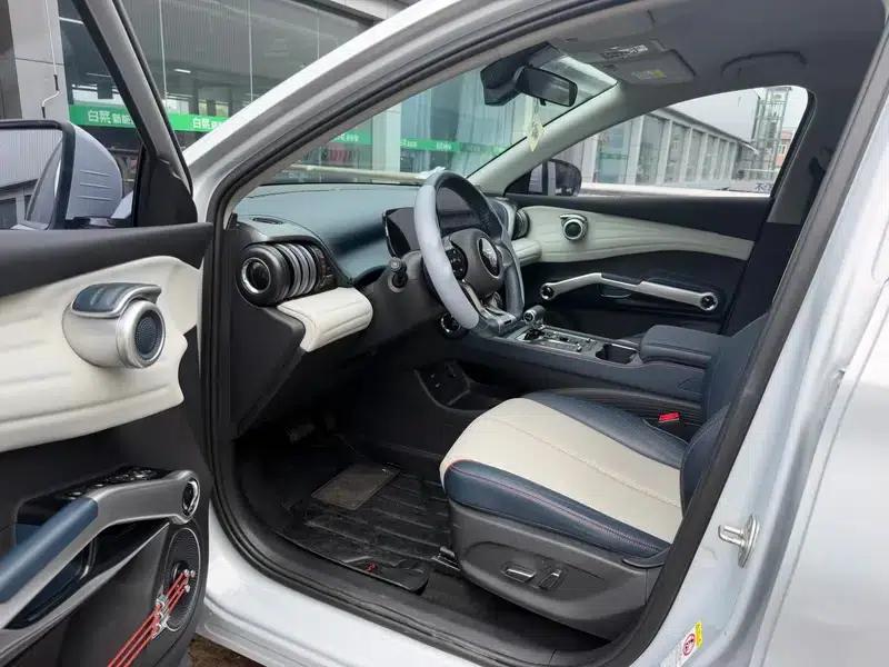 Yuan Plus 2022 430KM Luxury — миниатюра 11