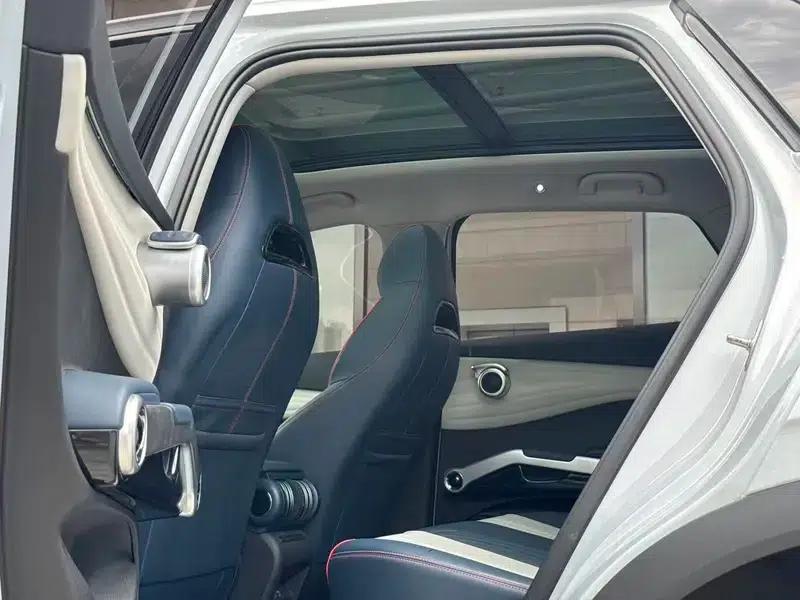 Yuan Plus 2022 430KM Premium — миниатюра 18