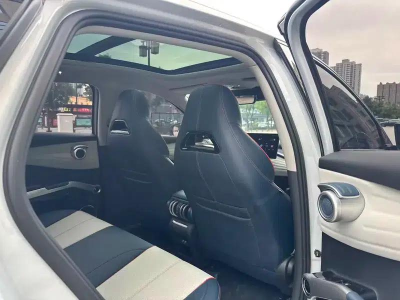 Yuan Plus 2022 430KM Premium — миниатюра 19