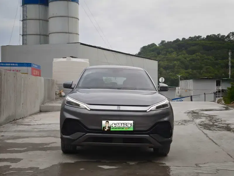Yuan PLUS 2024 Glory Edition 510KM Leading Model — миниатюра 2