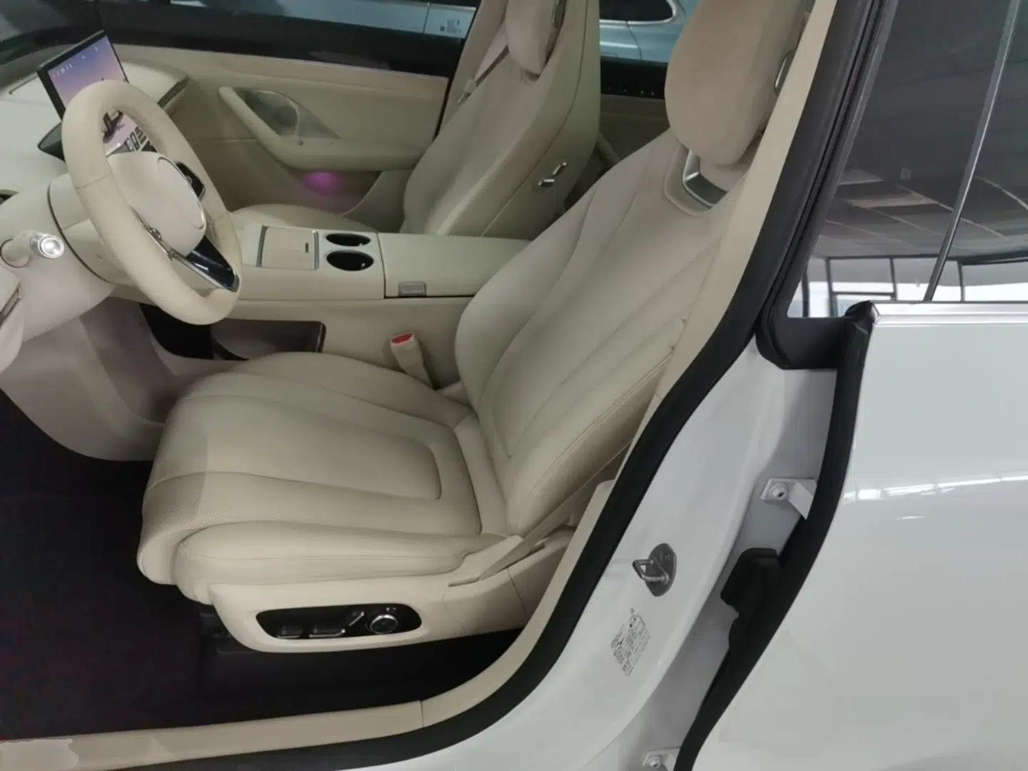 Hima Luxeed R7 2024 All-Electric 802 km Max — миниатюра 17