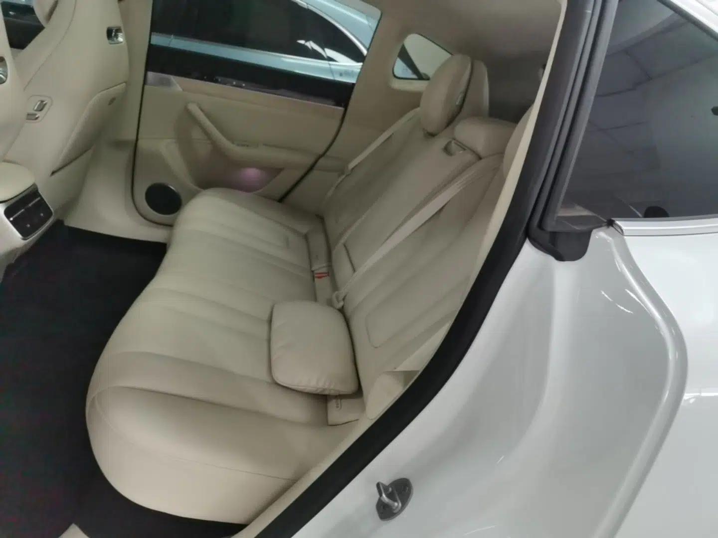 Hima Luxeed R7 2024 All-Electric 802 km Max — миниатюра 20