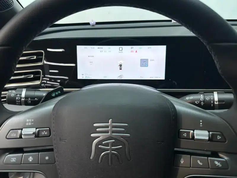 Qin L DM 2025 Smart Driving Edition DM-i 80KM Leading Model — миниатюра 9