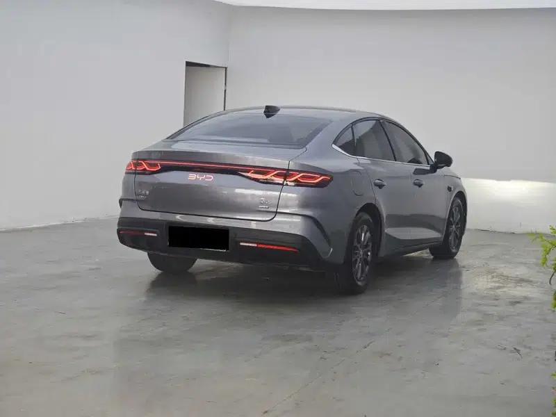 Qin L DM 2025 Smart Driving Edition DM-i 80KM Leading Model — миниатюра 6