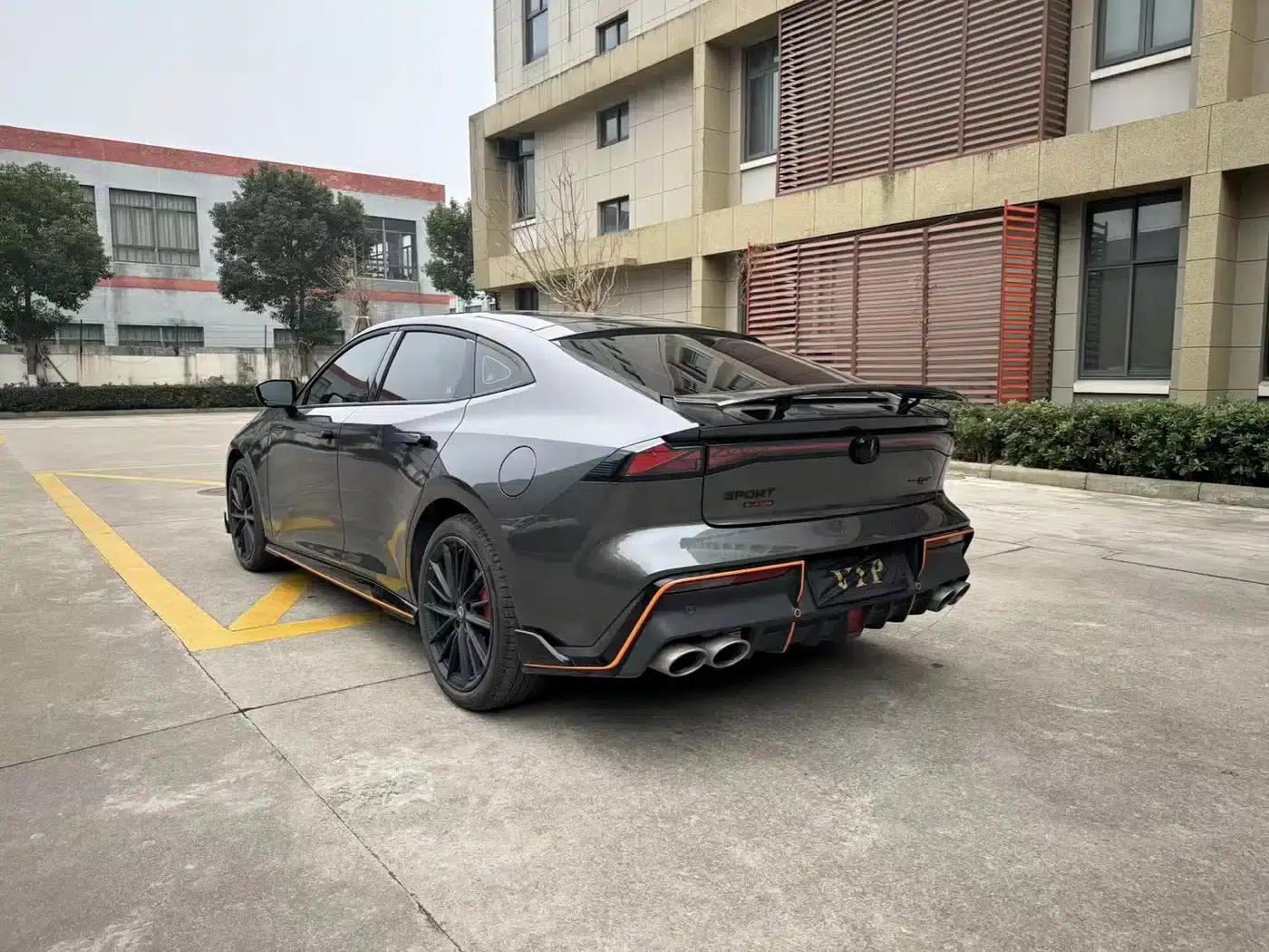 Changan UNI-V 2022 1.5T Sport Edition — миниатюра 13