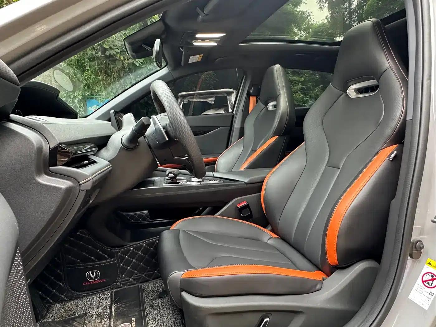 Changan UNI-V 2023 1.5T Premium Edition — миниатюра 17