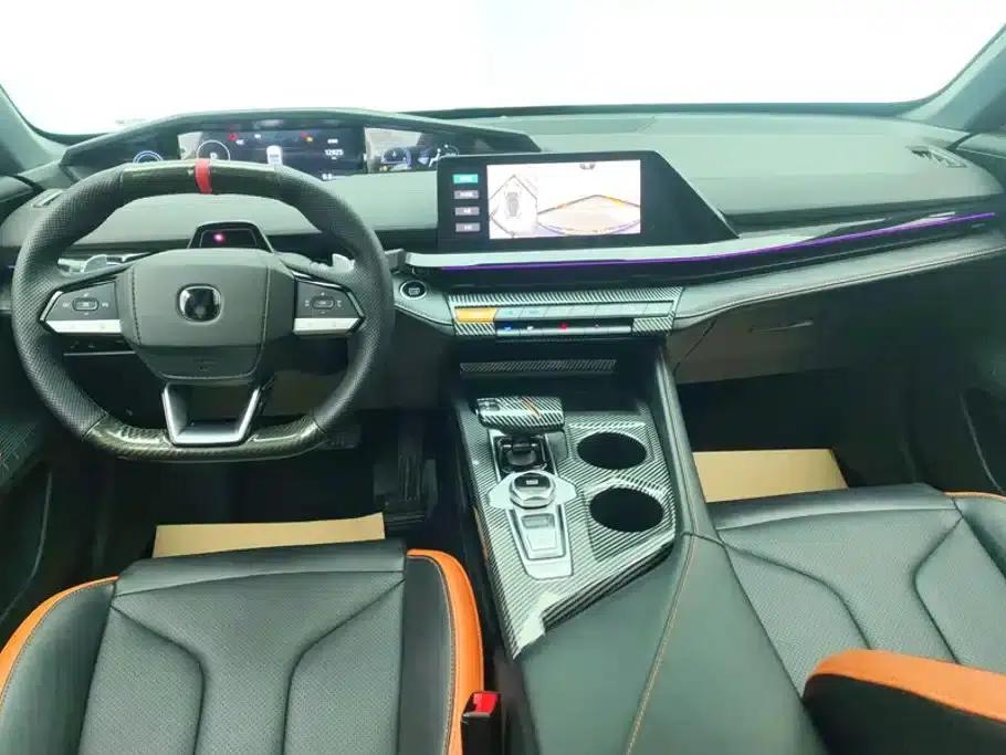 Changan UNI-V 2024 1.5T High-Performance Edition — миниатюра 12