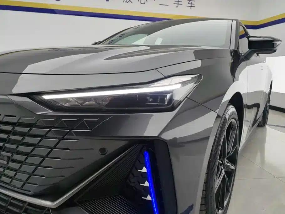 Changan UNI-V 2024 1.5T High-Performance Edition — миниатюра 5