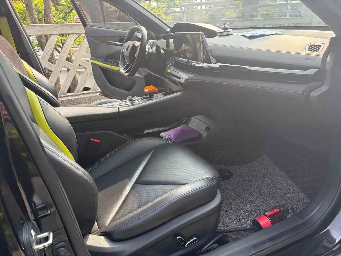 Changan UNI-V 2022 1.5T Sport Edition — миниатюра 9