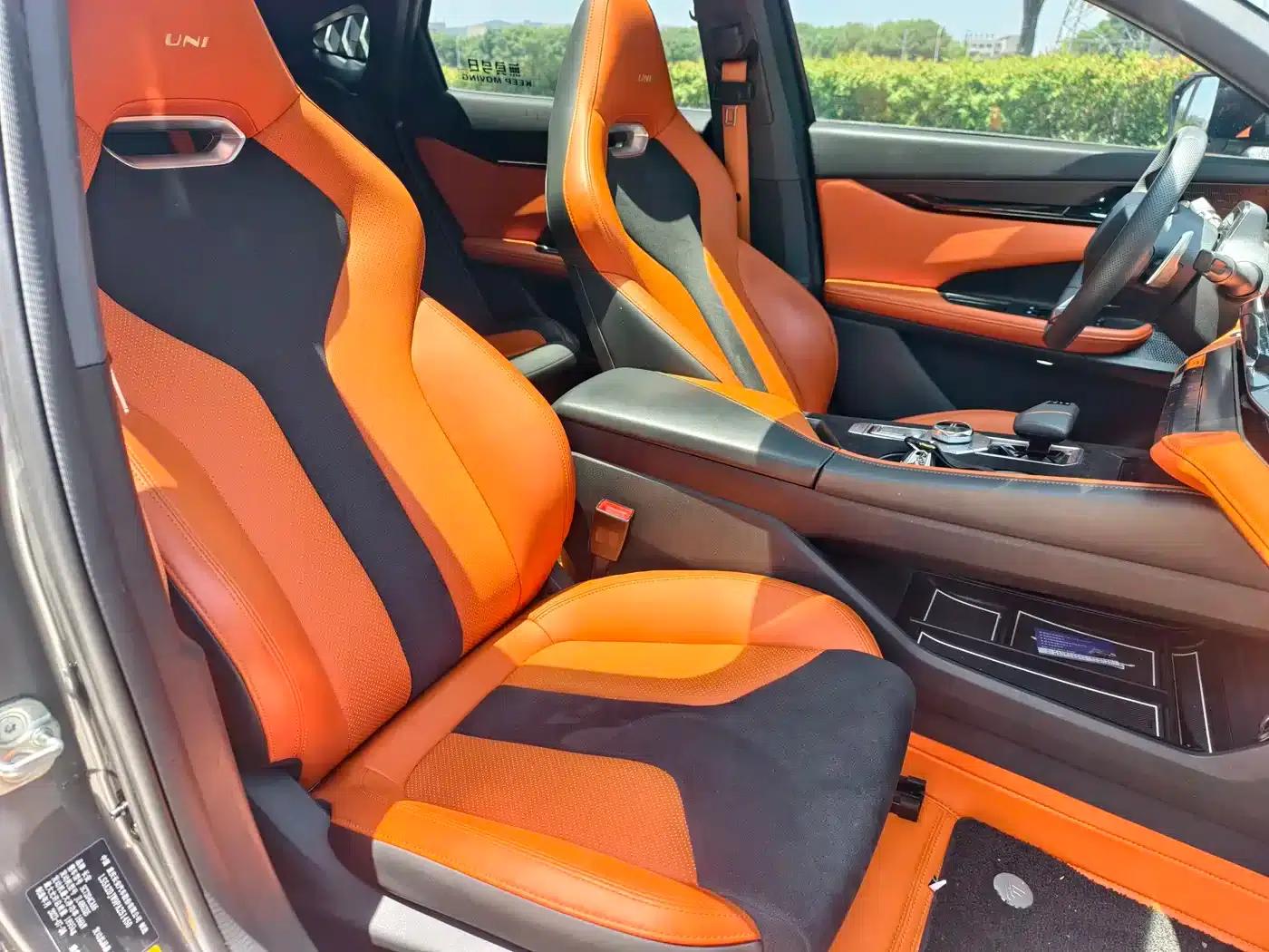 Changan UNI-V 2023 2.0T Speed Edition — миниатюра 11