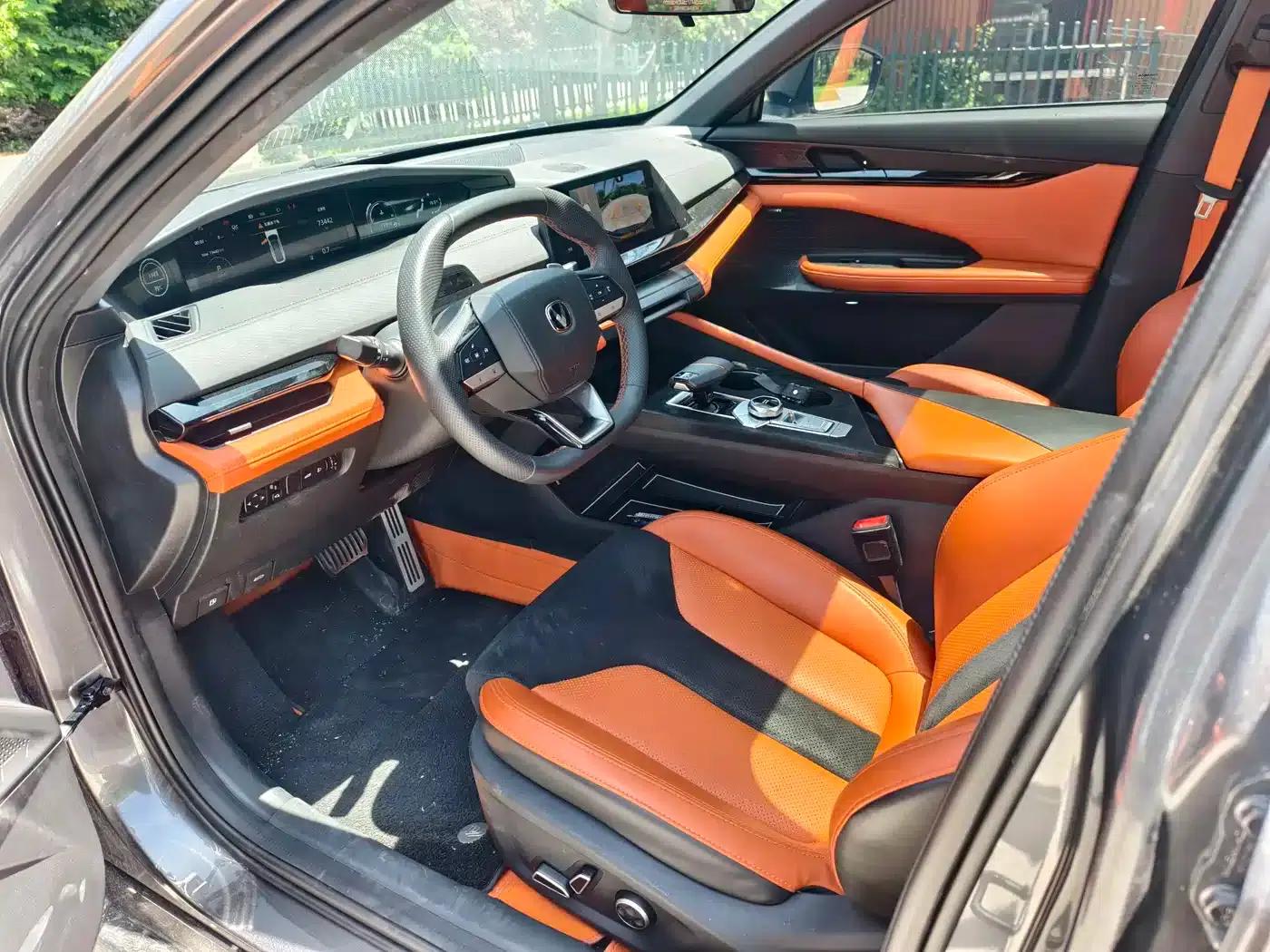Changan UNI-V 2023 2.0T Speed Edition — миниатюра 8
