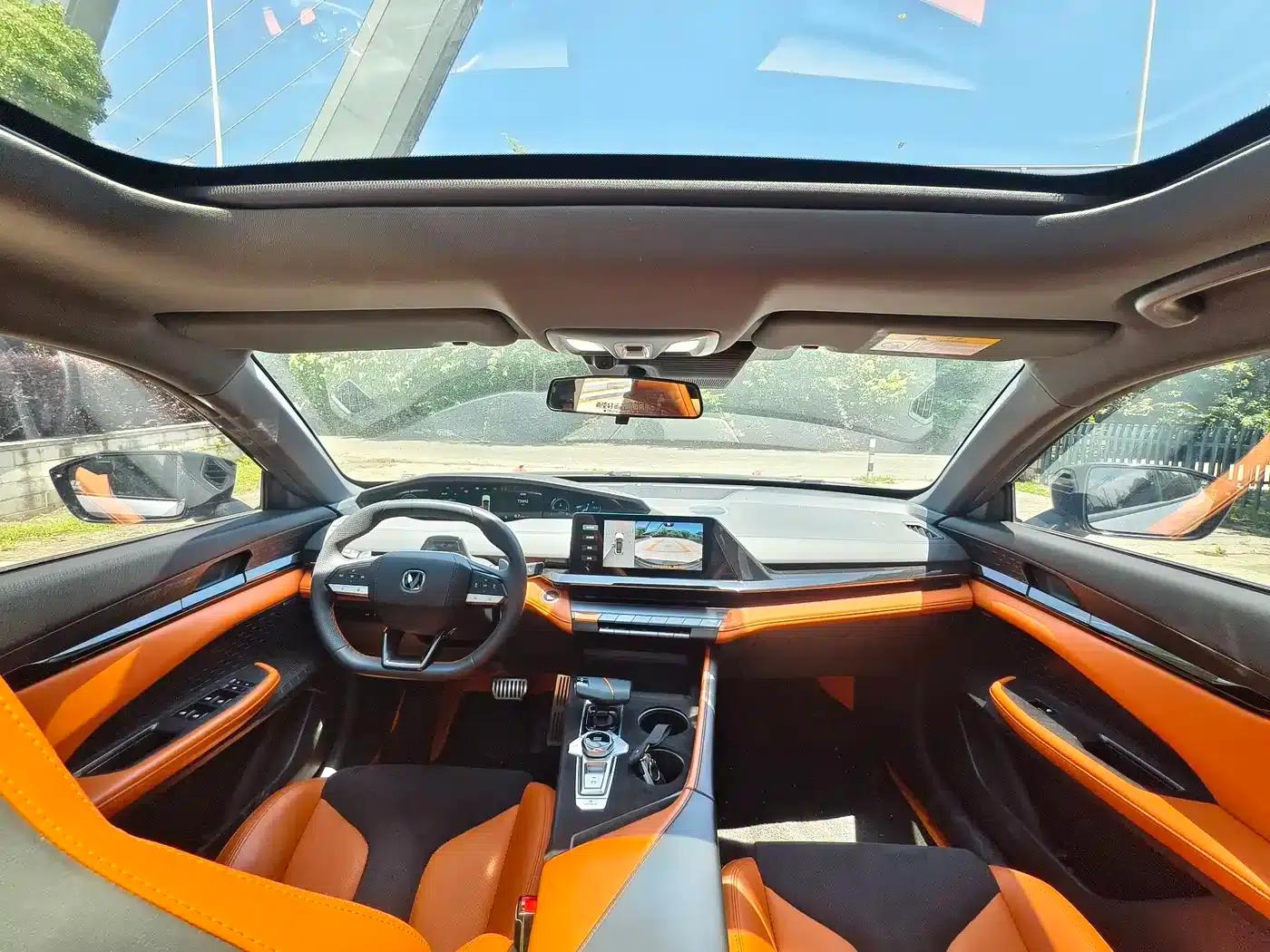 Changan UNI-V 2023 2.0T Speed Edition — миниатюра 10