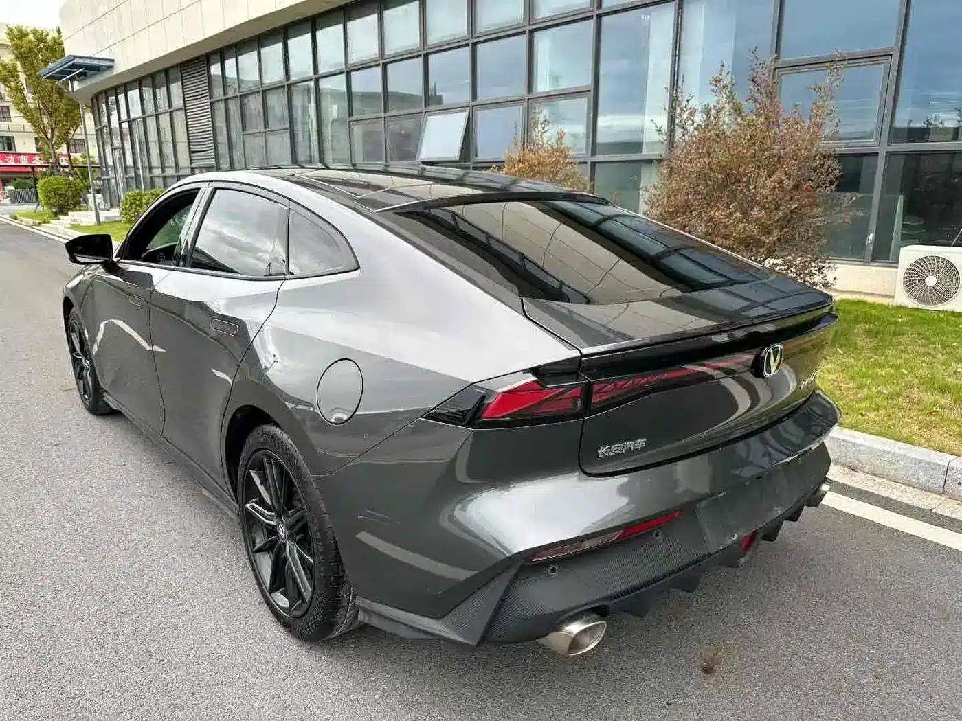 Changan UNI-V 2022 1.5T Sport Edition — миниатюра 13