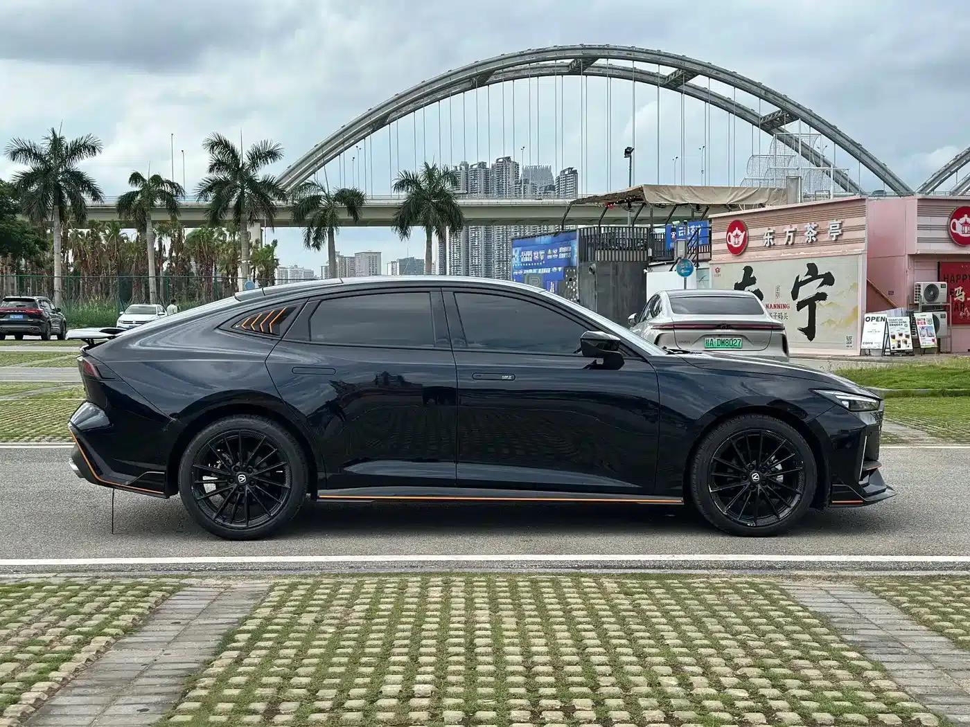 Changan UNI-V 2022 1.5T Sport Edition — миниатюра 14