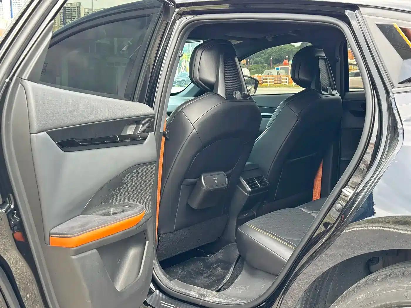 Changan UNI-V 2022 1.5T Sport Edition — миниатюра 7