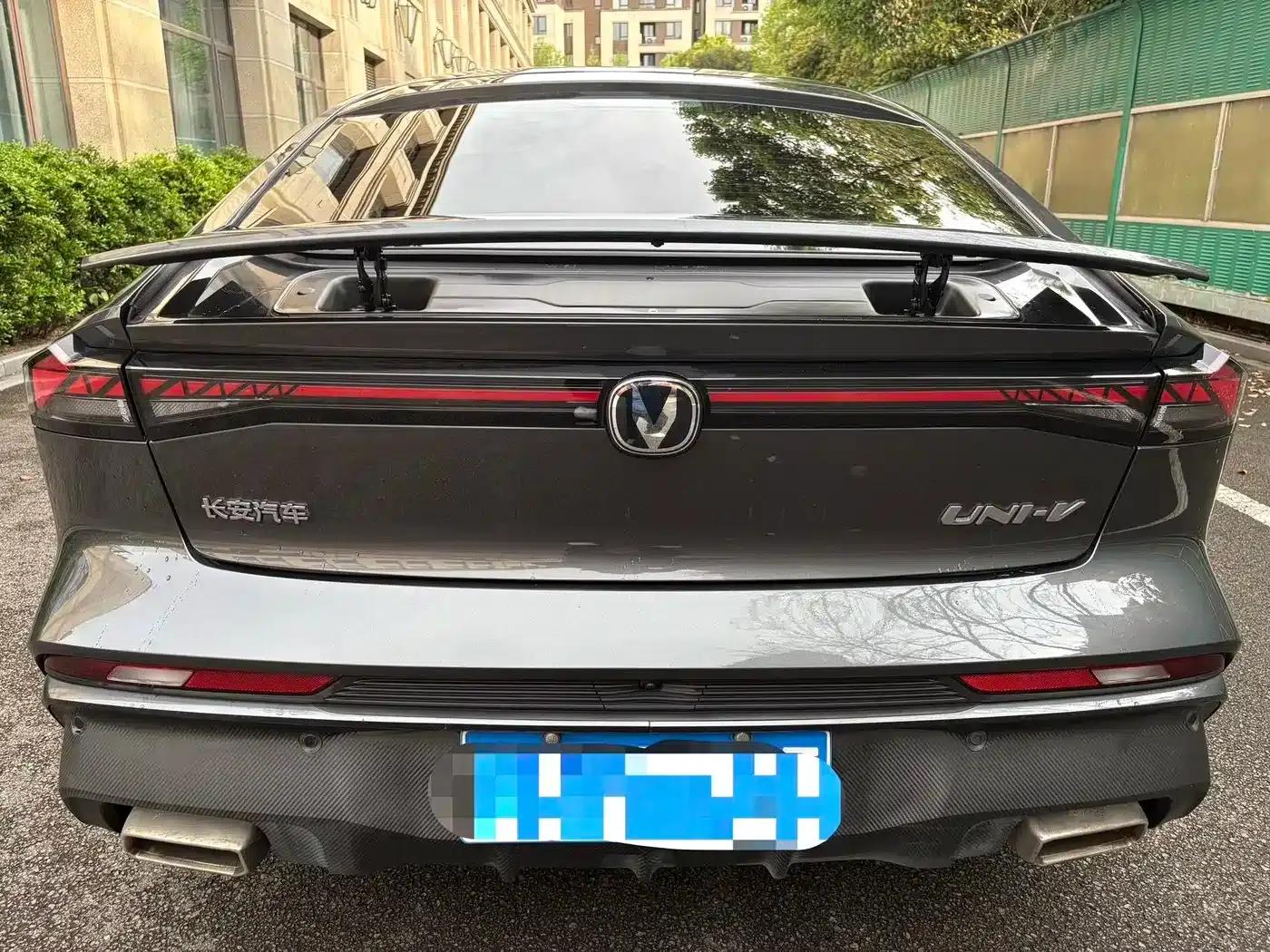 Changan UNI-V 2024 1.5T Premium Edition — миниатюра 4