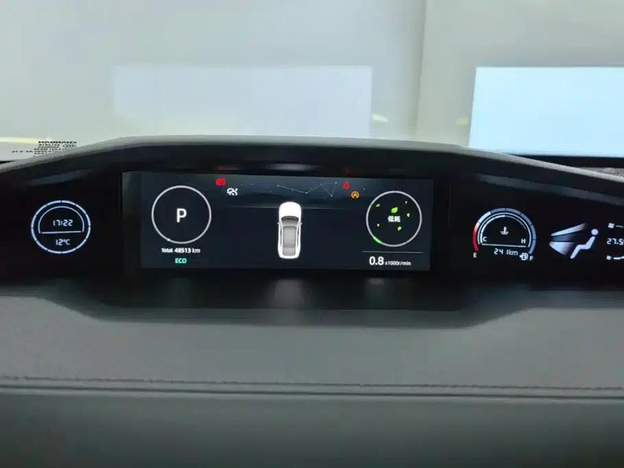 Changan UNI-V 2022 1.5T Premium Edition — миниатюра 14