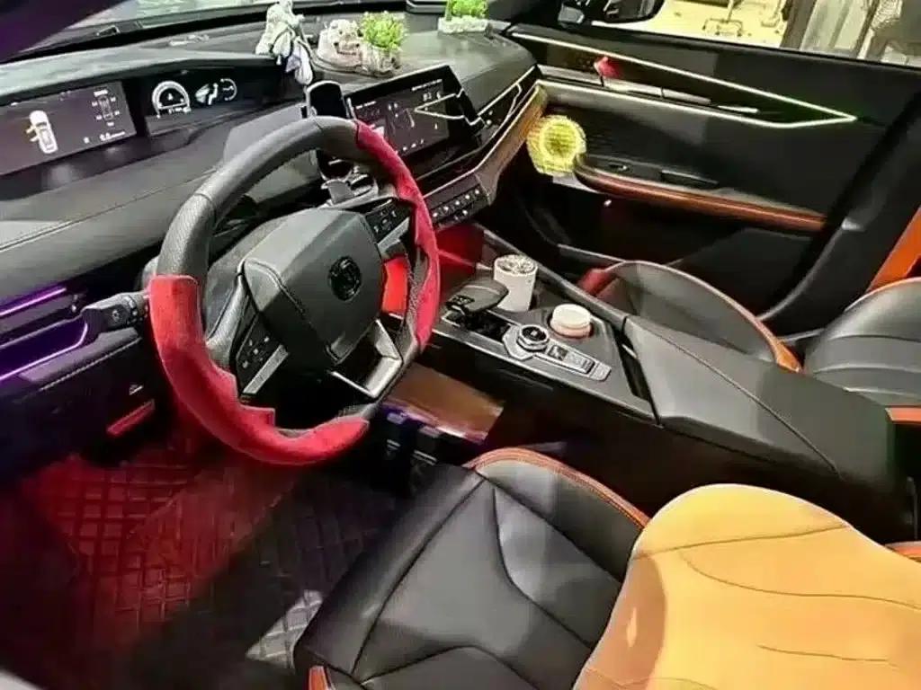 Changan UNI-V 2023 1.5T Sport Edition — миниатюра 4