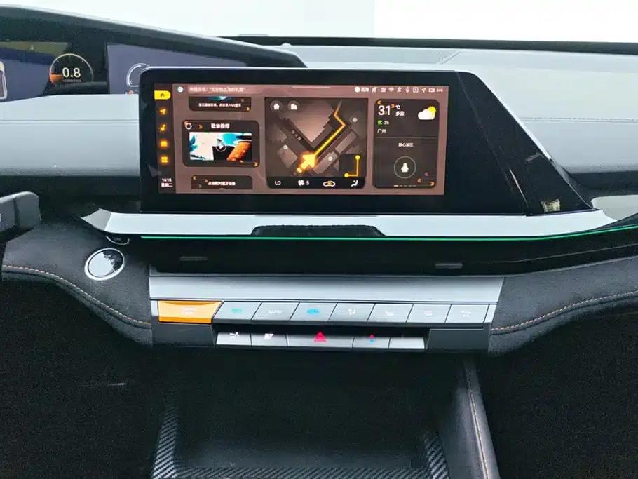 Changan UNI-V 2022 1.5T Sport Edition — миниатюра 13