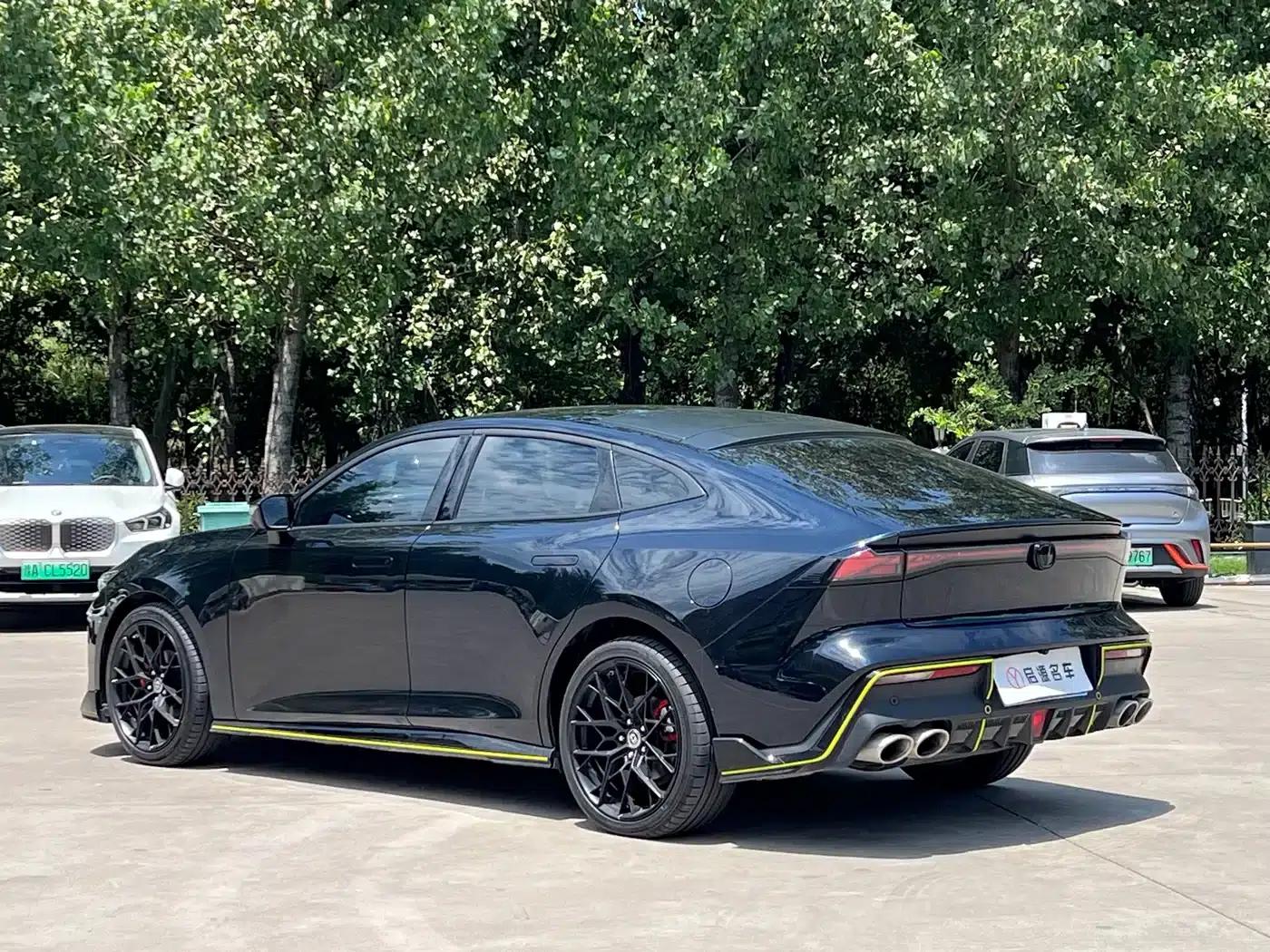 Changan UNI-V 2022 1.5T Sport Edition — миниатюра 4